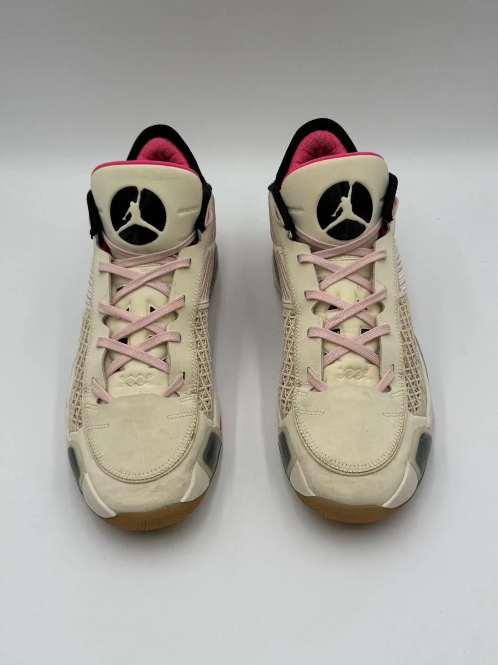 Jordan Luka 2 Men’s Size 13 White Hyper Pink Basketball Shoes  FD2326-100